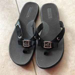 Sperry sandals